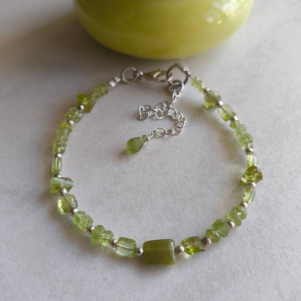 Thumbnail: Natural Gem Peridot Bracelet, Sterling Silver
