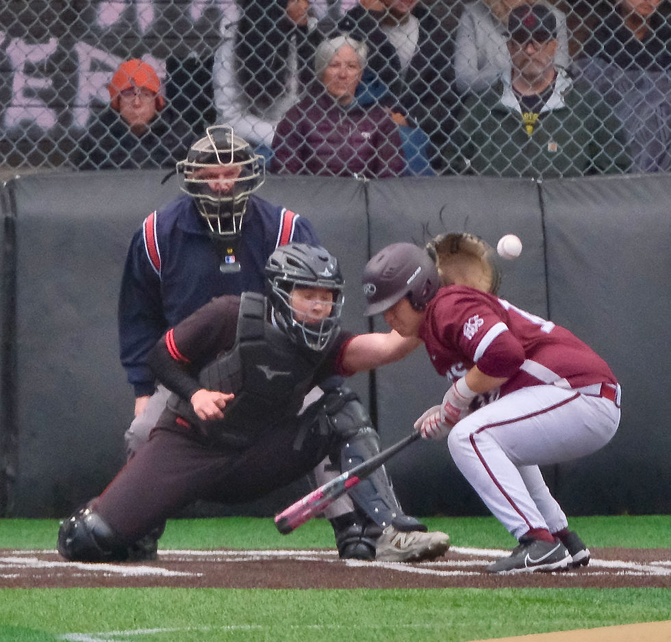 Crimson Bears nip Kings for top spot in Southeast Conference
