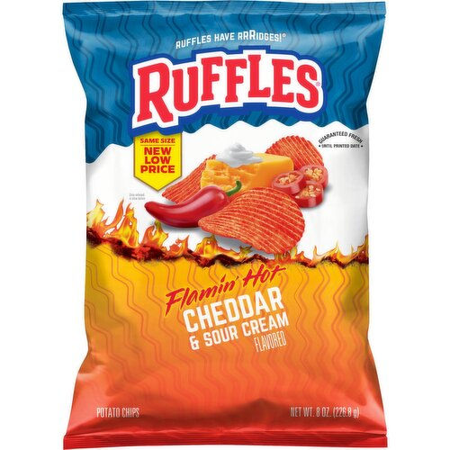 Ruffles Potato Chips Flamin’ Hot Cheddar & Sour Cream 0.50 oz