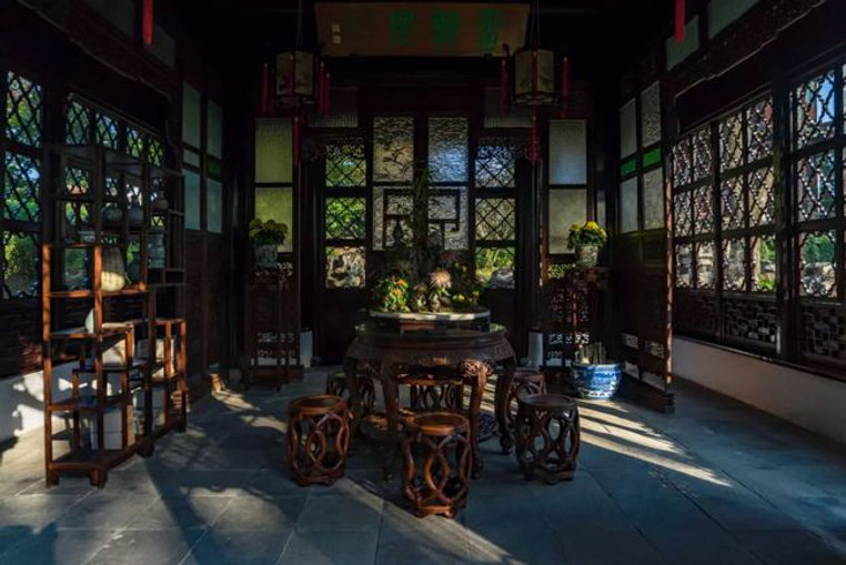 Luxurious Liuting Ge of Humble Administrator’s Garden, Renovated by A Rich Businessmen in 1877, Photo from Official Site of Zhuozheng Garden.