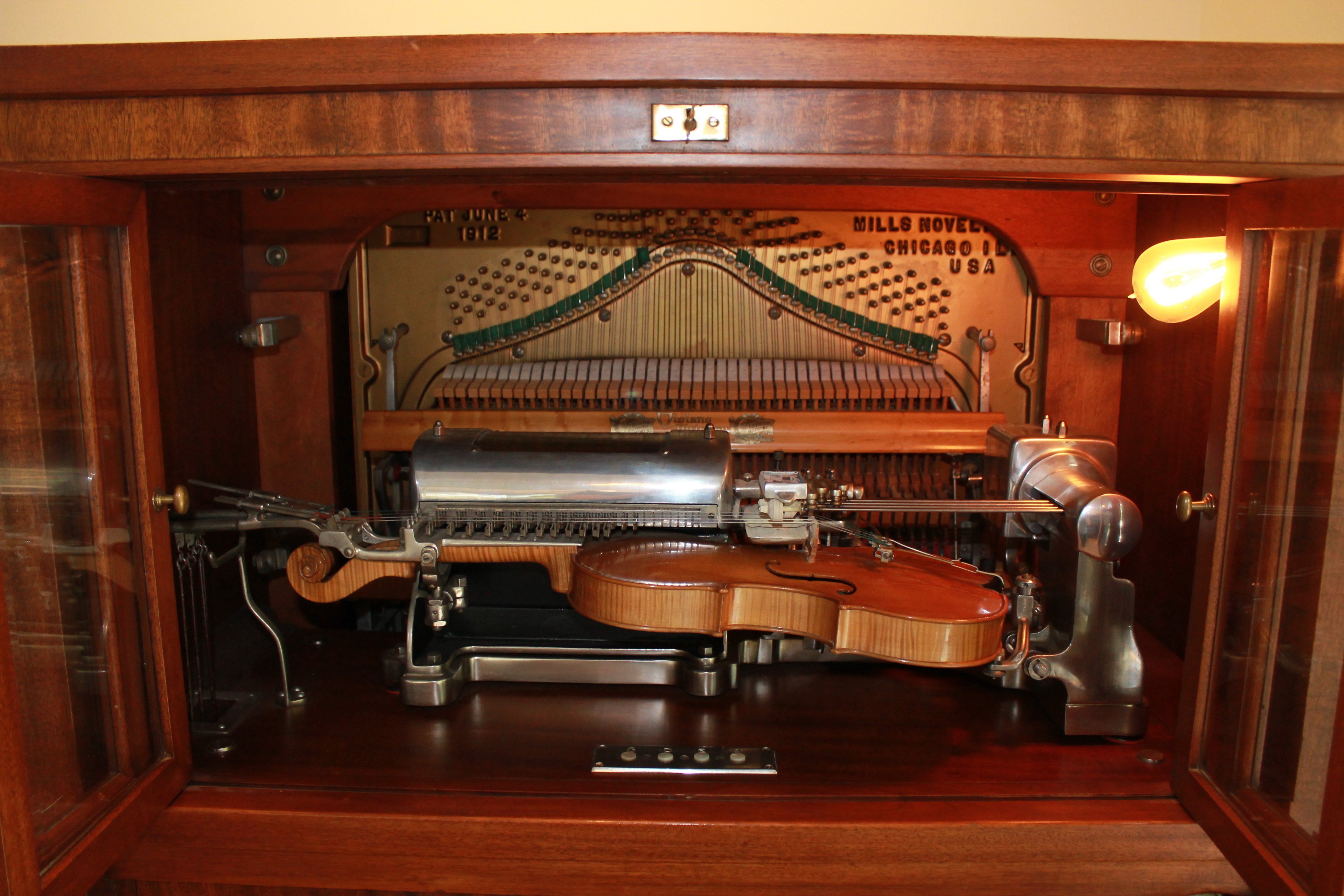 Mills Violano Virtuoso