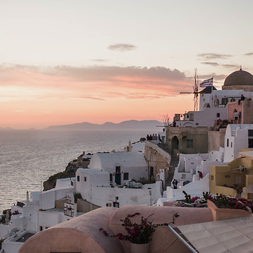 Pink Sunset in Santorini, Greece_edited.