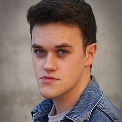 Casey Convey Showcase Headshot.jpg