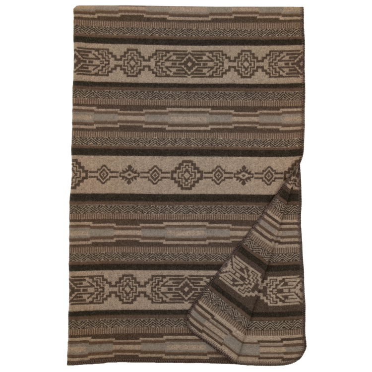 Lodge Lux Throw