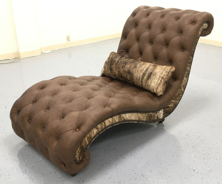 Tufted Monterey Chaise