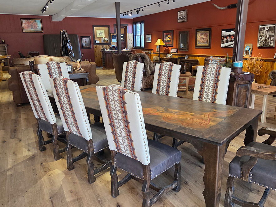 Bighorn Dining Set