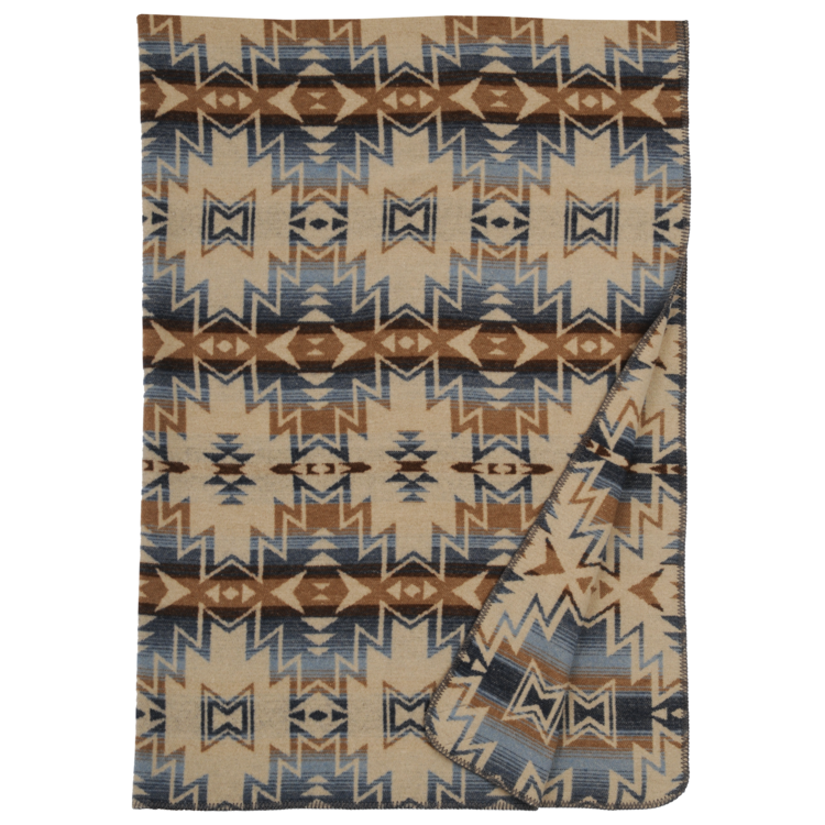 Cascada Throw