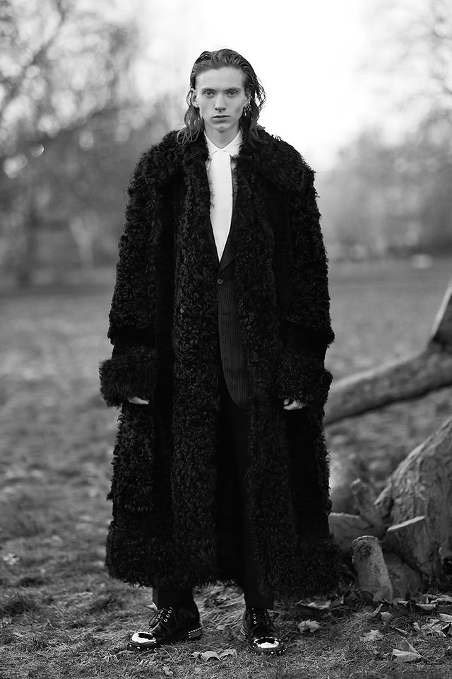 Alexander McQueen AW17 Menswear