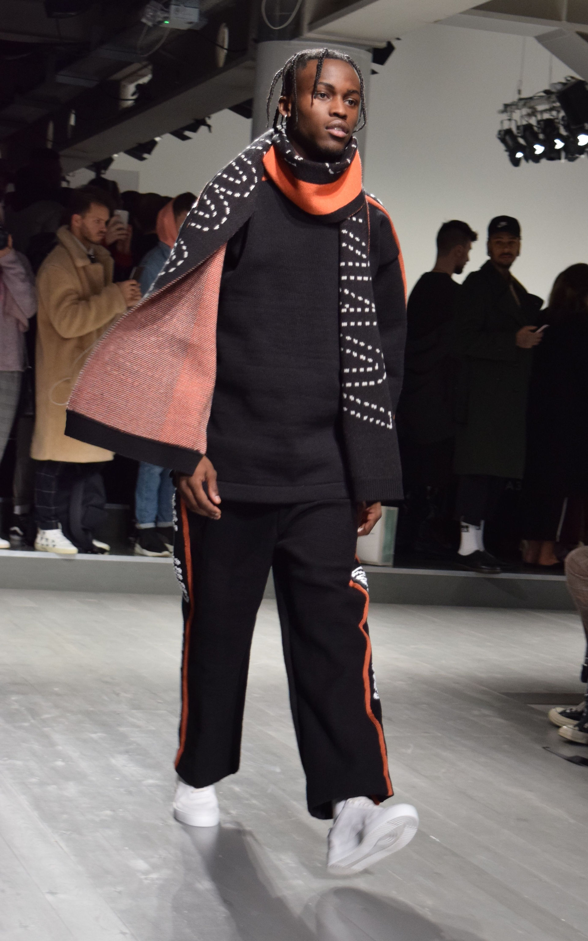 What We Wear AW18 Look16