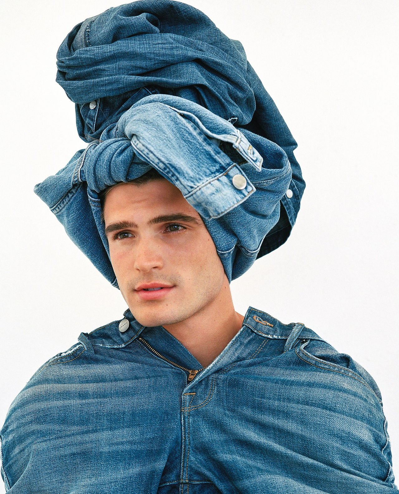Frame x Bruce Weber Camapign Look3