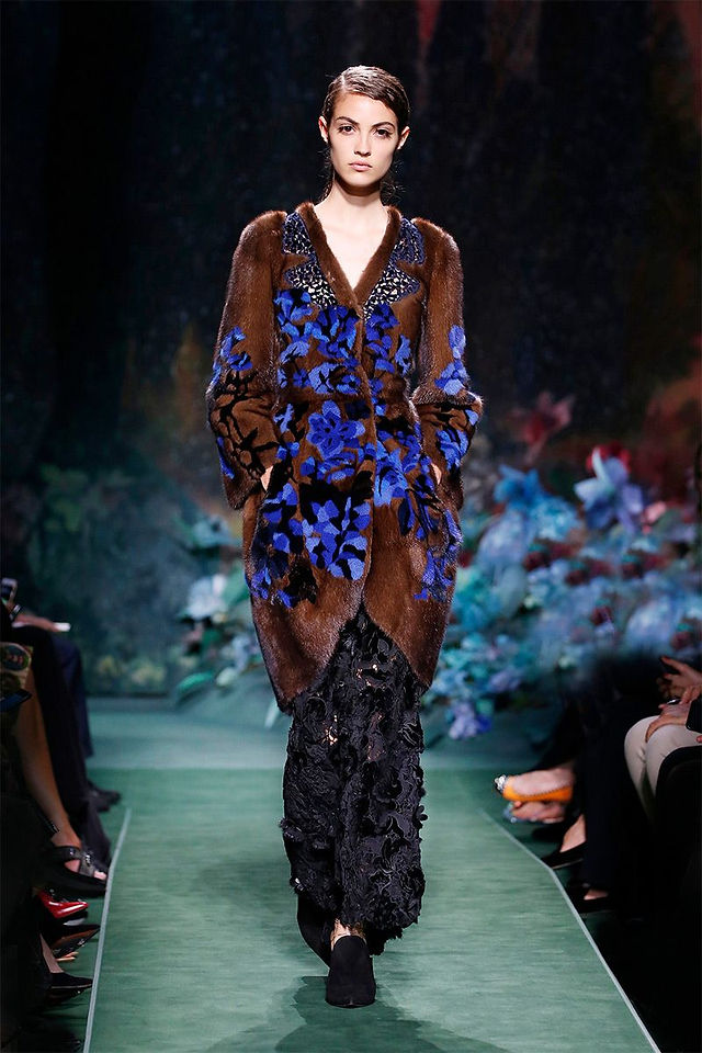 fendi-woman-hf17-18-look-16_s1