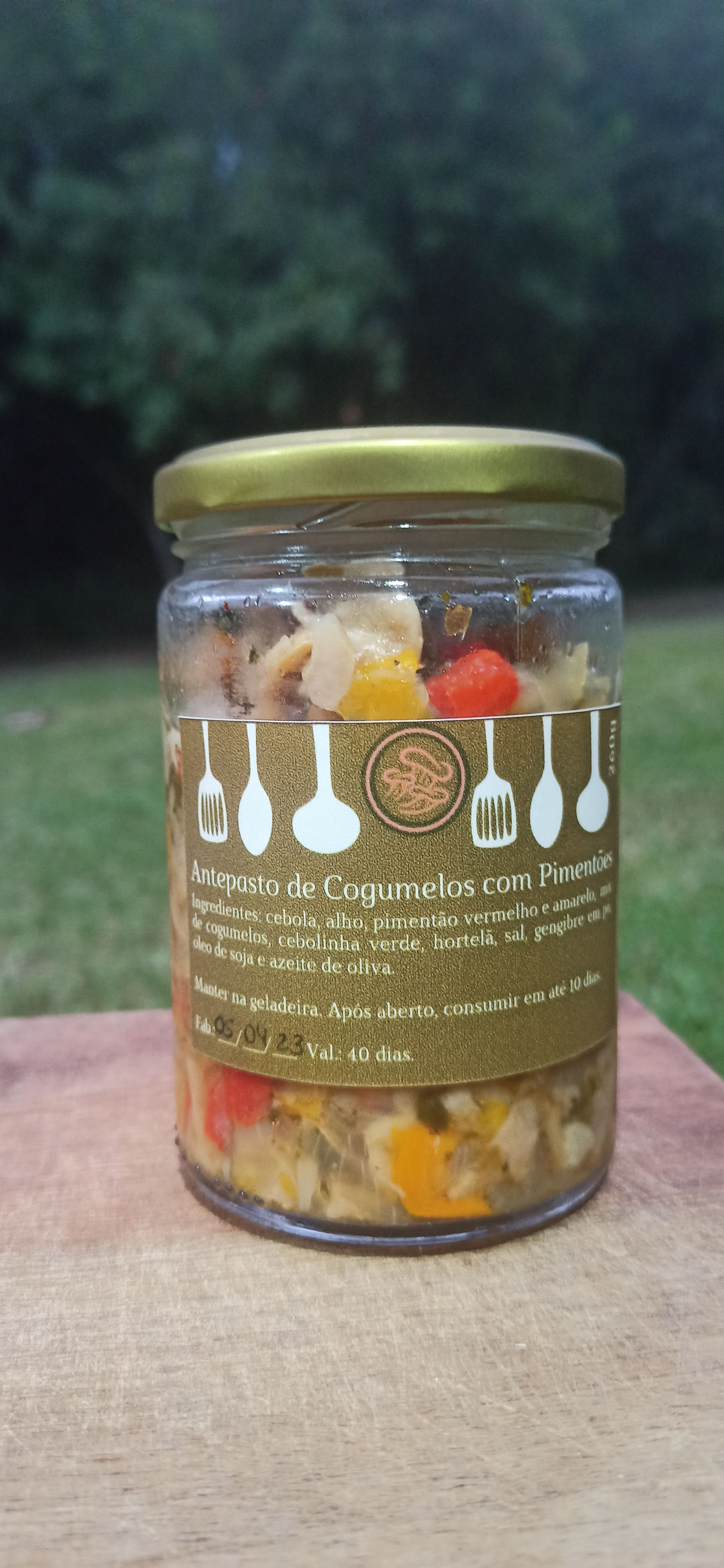 Antepasto de Cogumelos com Pimentões