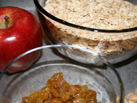 Apple Oatmeal Muffins