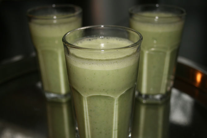 Green Apple-Cucumber Smoothie