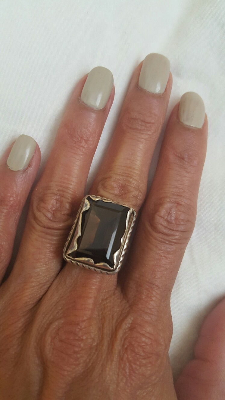 Thumbnail: Smoky Quartz Ring
