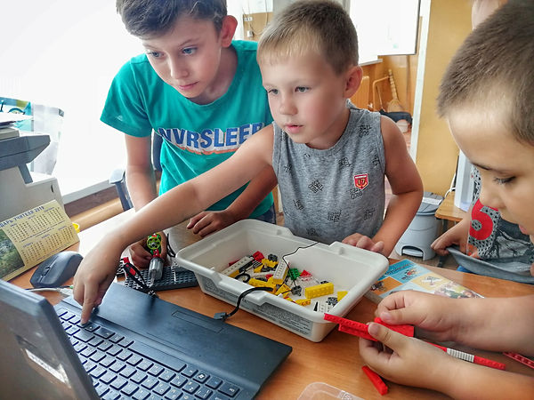 ДНШ. Робототехника. В гостях у Электрони