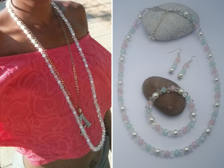 I created  a Jewellery Set out of a worn out Bead Necklace! - Upcycle Project. 