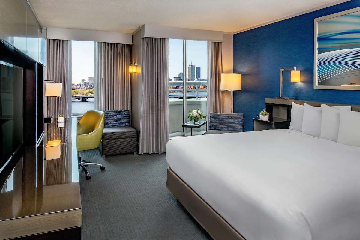 Sonesta Room