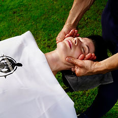 Mobile Massage Berlin – entspannende Wellnessmassage zur Stressreduktion und körperlichen Erholung.