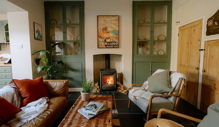 _Kitchen seating area lighter.png