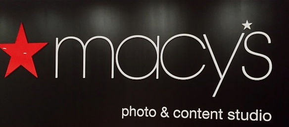 Macy*s Photo Studio