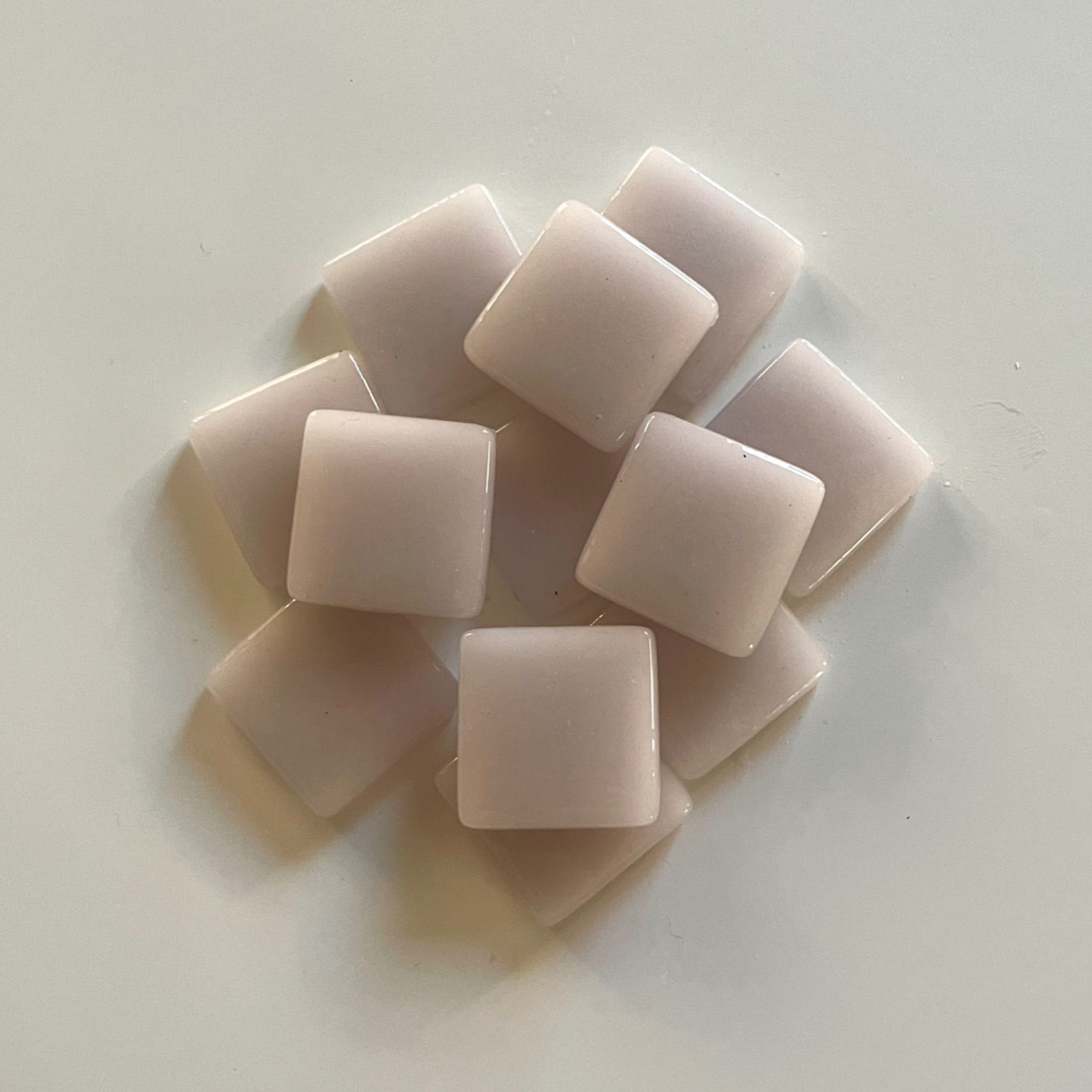 20x20mm - AÇIK TOZ PEMBE  Sanatsal Cam Mozaik (30) 