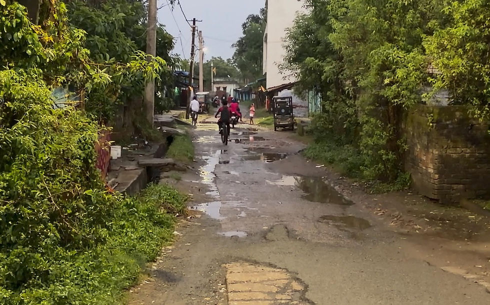 दीपावली से पहले चक्रधरपुर के चांदमारी रोड को मिलेगा कालीकरण का तोहफा