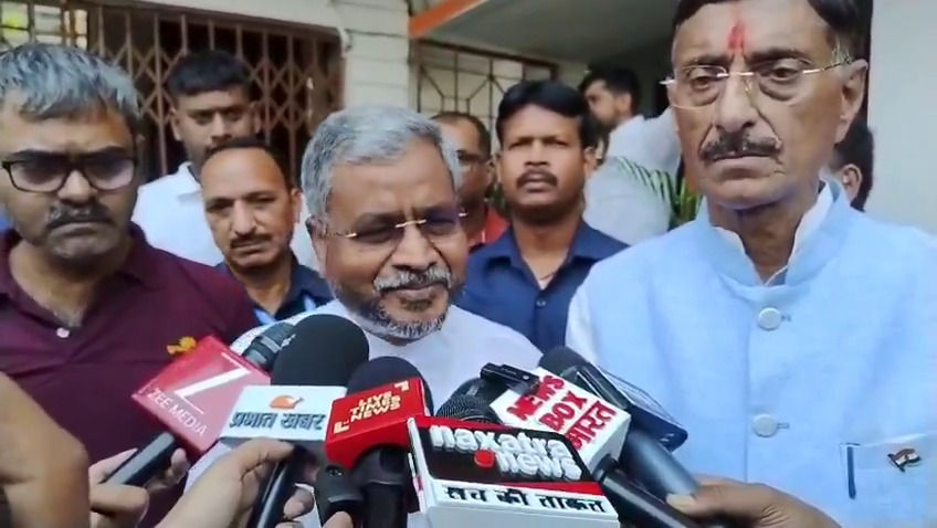 राज्यसभा चुनाव से पहले रांची में संघ कार्यालय पर पेट्रोल बम हमला, सीसीटीवी में कैद हुई वारदात