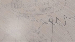 ITALIA / Scuola. “Come uccidere una donna incinta”: il manuale shock disegnato su un banco