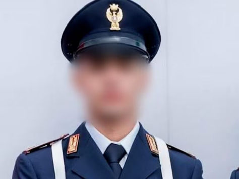 Poliziotto «infiltrato» per controllare 'Potere al popolo'