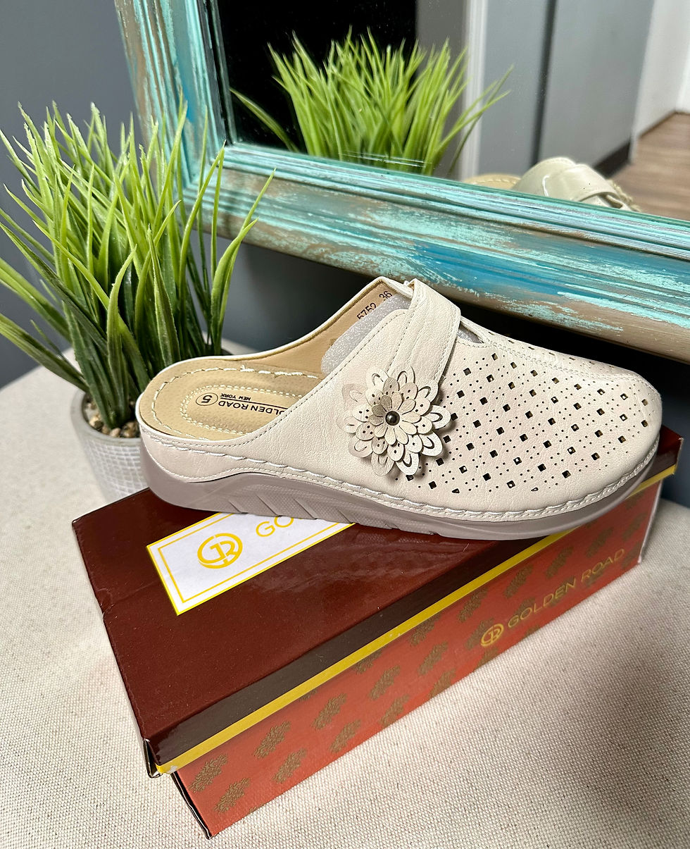 Thumbnail: Perforated Flower Mule