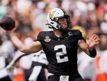Pribula Sets Missouri Record with 21 Straight Completions, Tigers Roll Past UMass 42-6