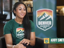 Denver Summit FC goalkeeper Abby Smith anchors early-season surge in expansion debut.