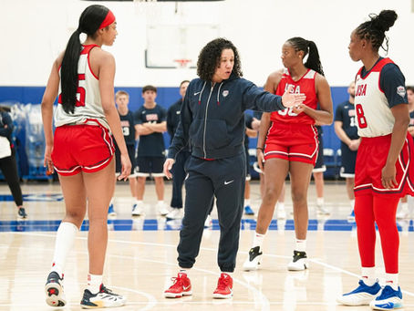Kara Lawson and Chelsea Gray Represent USA in FIBA Women’s World Cup Qualifying Tournament.