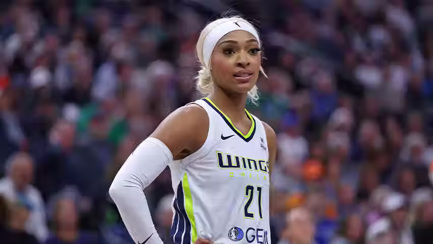WNBA-Leading Lynx Add Defensive Star Power, Trade for DiJonai Carrington