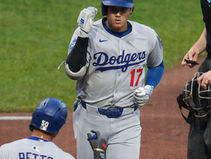 Ohtani’s Historic 100th HR Overshadowed as Dodgers Fall to Pirates 9–7