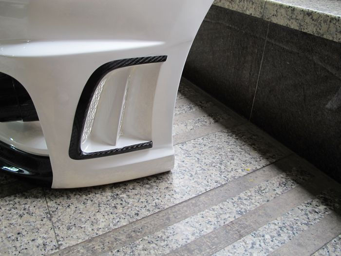 Thumbnail: 08-16' GTR R35 WALD TYPE-1 STYLE FRONT BUMPERwith fog lamp