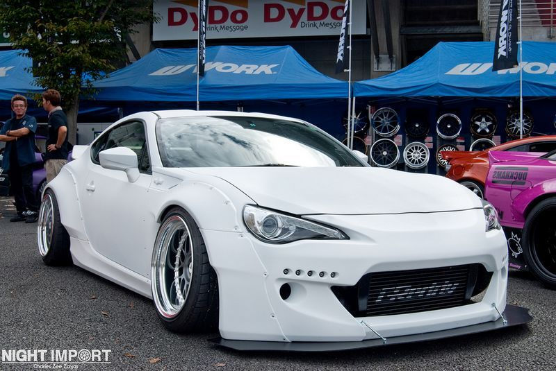 Thumbnail: 86/BRZ GT86/FT86/FRS ROCKET BUNNY VER.2 STYLE FRONT BUMPER W DRL&SPLITTER RODS