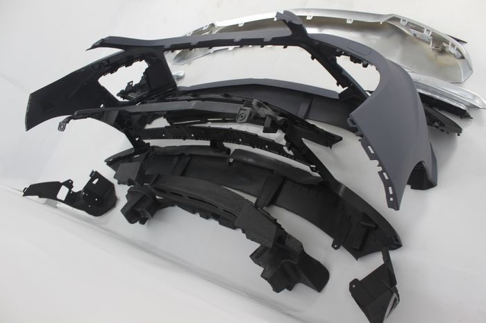 Thumbnail: MB W166 ML-CLASS AMG STYLE FRONT BUMPER W/LED LAMP