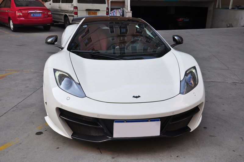 Thumbnail: MCLAREN MP4-12C REVOZPORT RHZ STYLE FRONT BUMPER