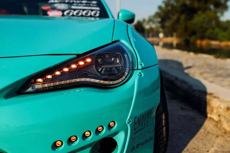 Thumbnail: 86/BRZ GT86/FT86/FRS ROCKET BUNNY VER.2 STYLE FRONT OVER FENDER +40MM