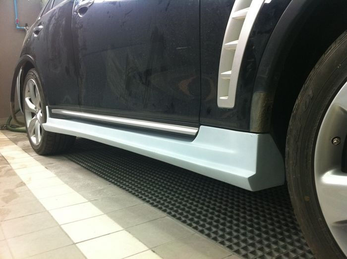 Thumbnail: INFINITI FX SERIES UNLIMITED STYLE SIDE SKIRTS