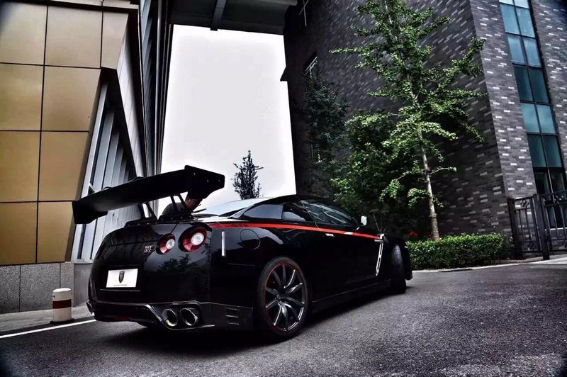 Thumbnail: 08-16' GTR R35 LB PERFORMANCE STYLE REAR BUMPER SIDE SPLITTER