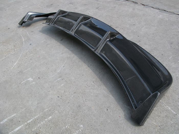 Thumbnail: BMW E82/E88 1M OEM STYLE REAR BUMPER DIFFUSER(FOR 135I M-TECH BUMPER)