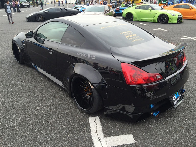 Thumbnail: INFINITI G35 G37 V36 SKYLINE AK/LB STYLE REAR DIFFUSER