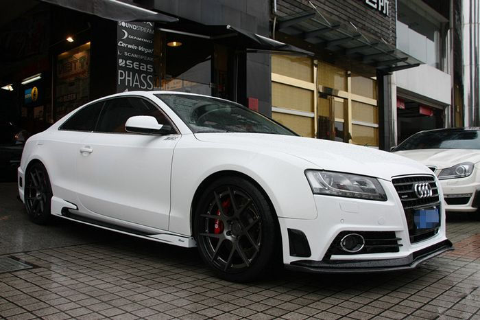 Thumbnail: AUDI 07- A5 S5 2D COUPE TOMMYKAIRA ROWEN STYLE SIDE SKIRTS