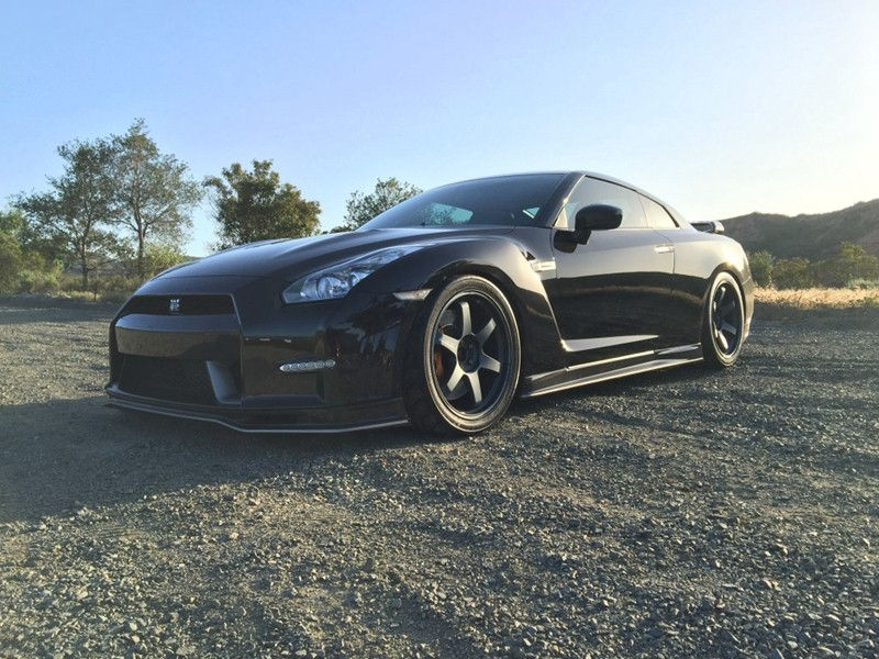 Thumbnail: 08-16' GTR R35 NISMO STYLE FRONT BUMPER W/O LIP