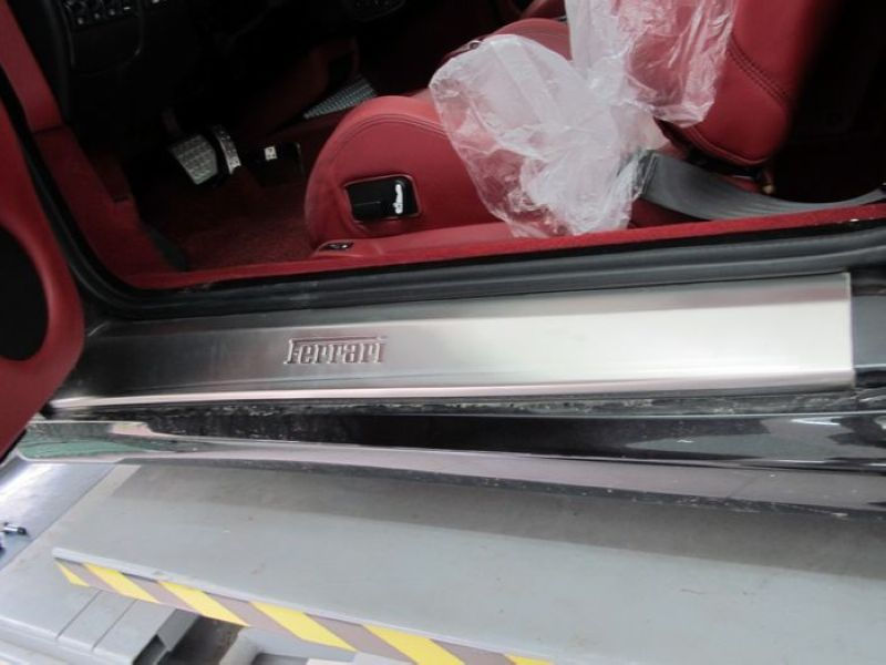 Thumbnail: FERRARI F430 BOTTOM DOOR SILL PANEL(REPLACEMENT)