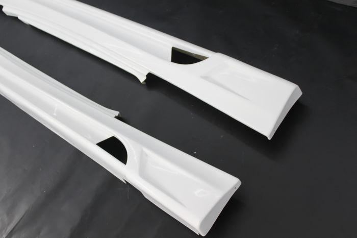 Thumbnail: BMW E81/E87/E82/E88 COUPE RIEGER 1M STYLE SIDE SKIRT