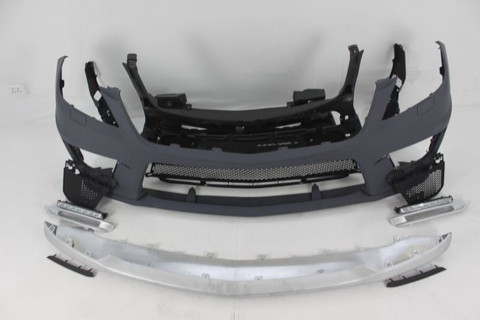 Thumbnail: MB W166 ML-CLASS AMG STYLE FRONT BUMPER W/LED LAMP